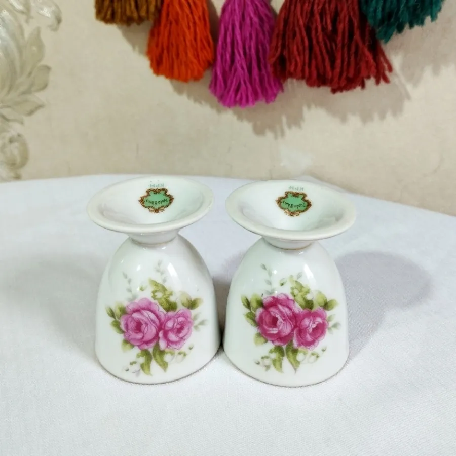 تخم مرغ خوری گلسرخی