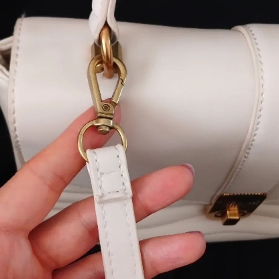 کیف دوشی زنانه