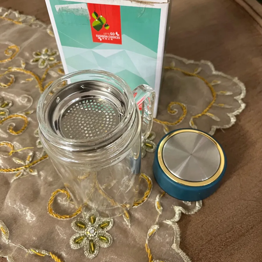 لیوان دمنوش
