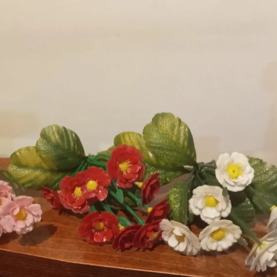 گل مینای مصنوعی