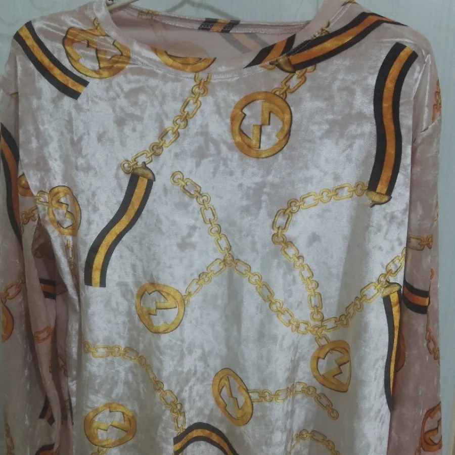 شومیز مخمل