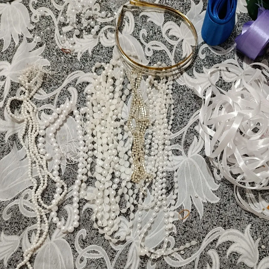 تعدادی لوازم خرازی