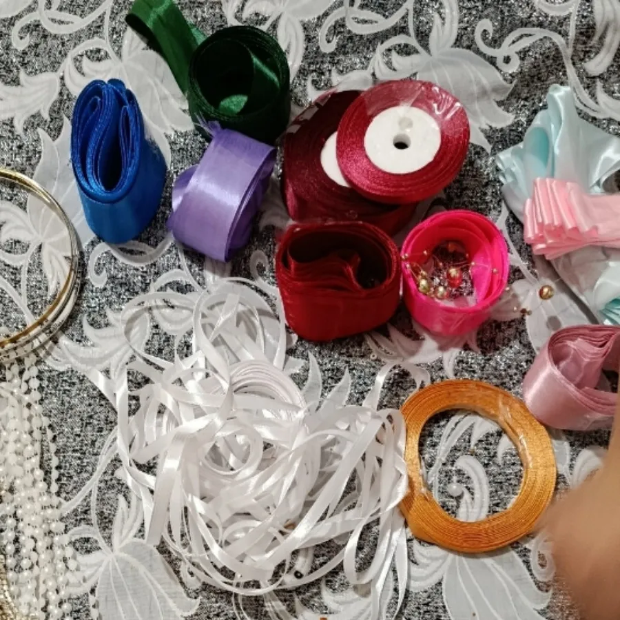 تعدادی لوازم خرازی