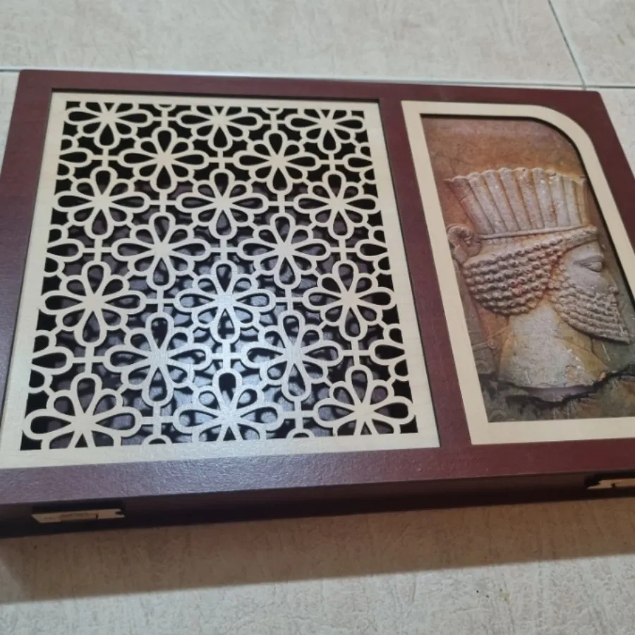 جعبه چوبی