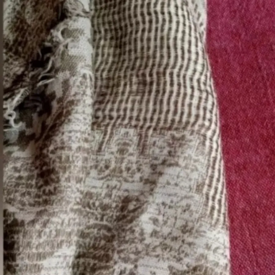 روسری اروپایی