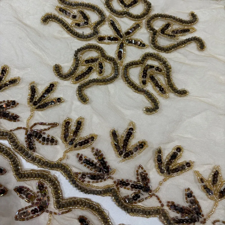 رومیزی منجوق دوزی