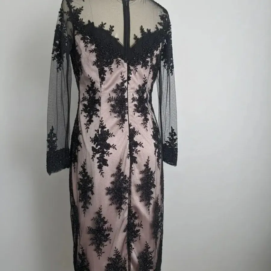 لباس مجلس تمام تور