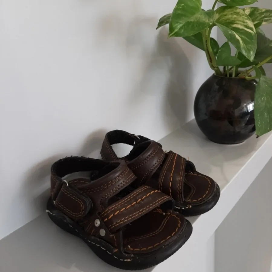 صندل بچگانه