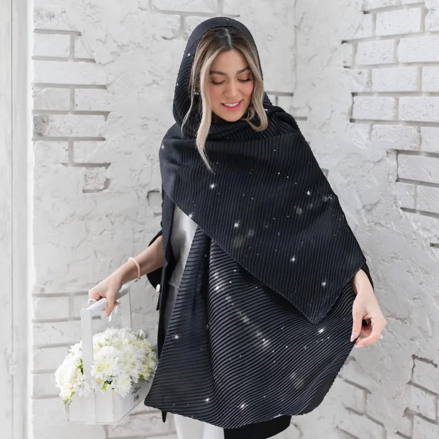 شال پلیسه مشکی