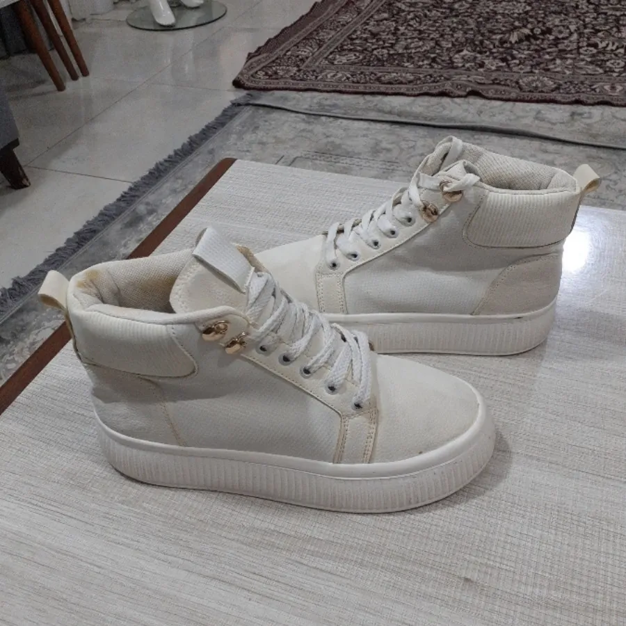 کفش کتونی