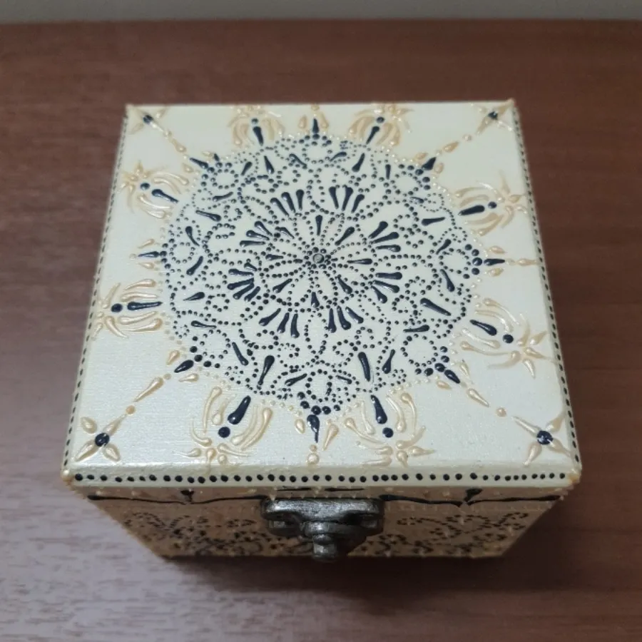 جعبه جواهرات چوبی