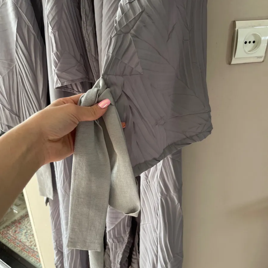 مانتو پلیسه