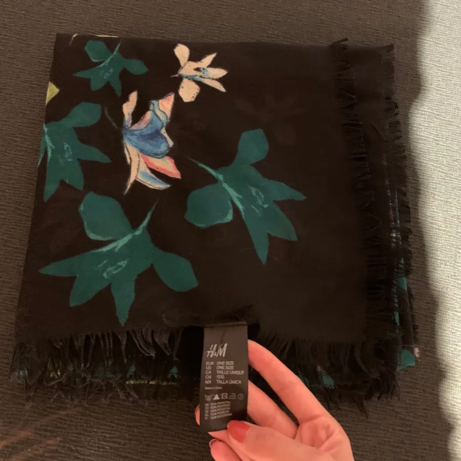 روسری h&m