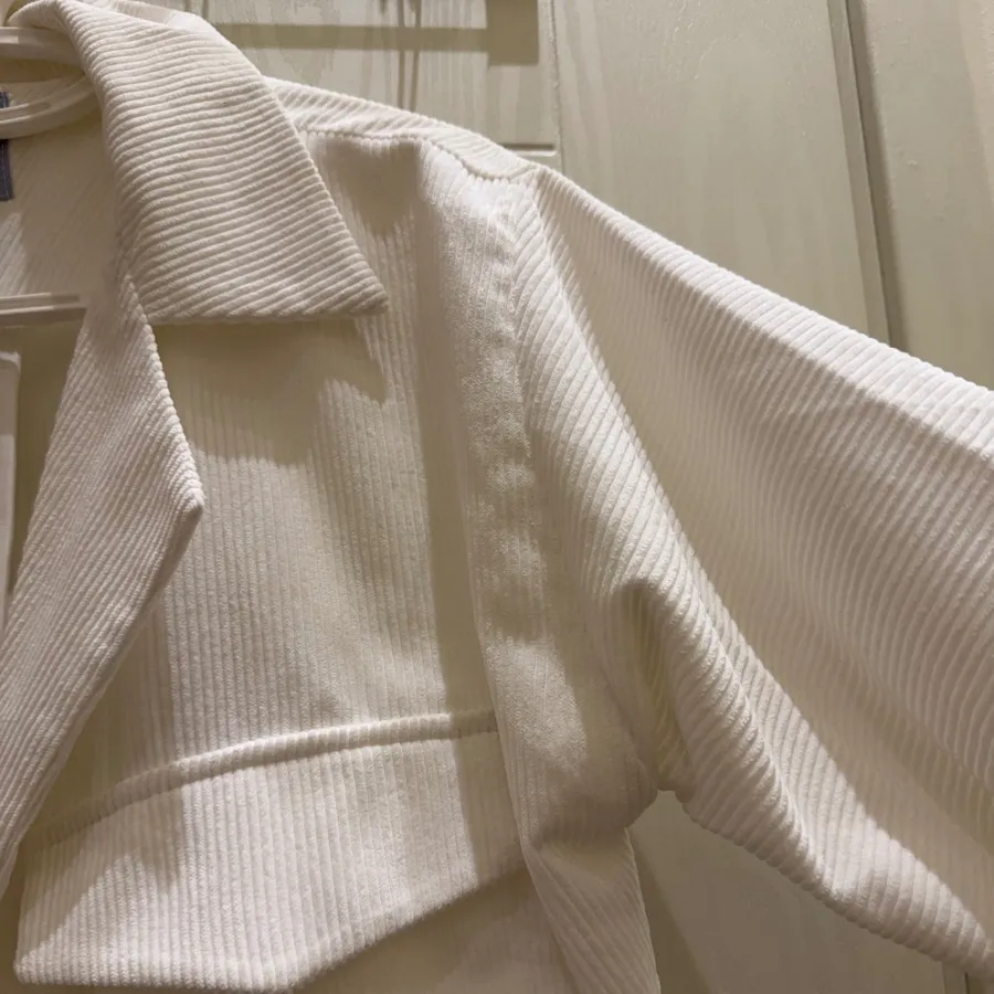 کت مخمل تخفیف 30٪ایتم ها