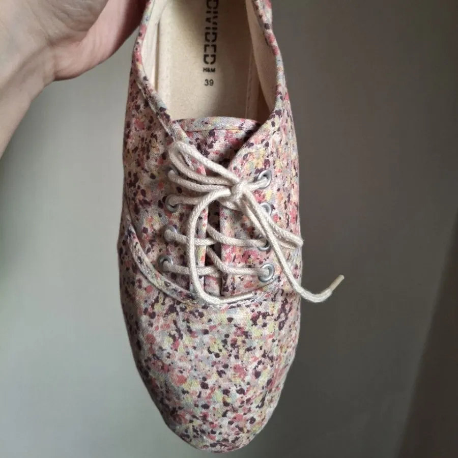 کفش پارچه ای H&M