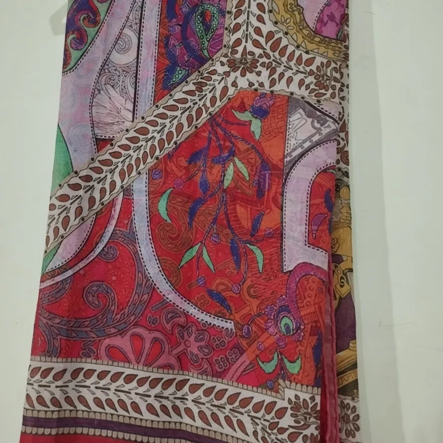روسری قواره بزرگ