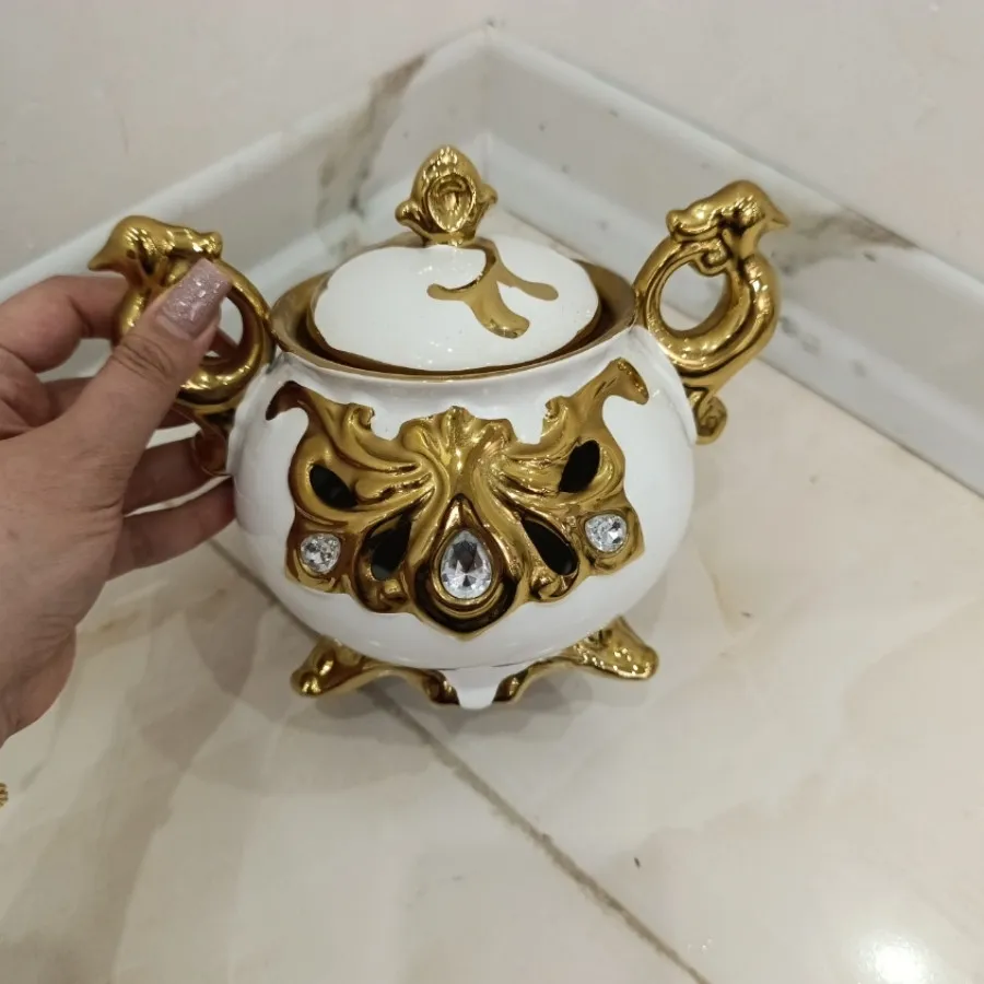 شکلات خوری