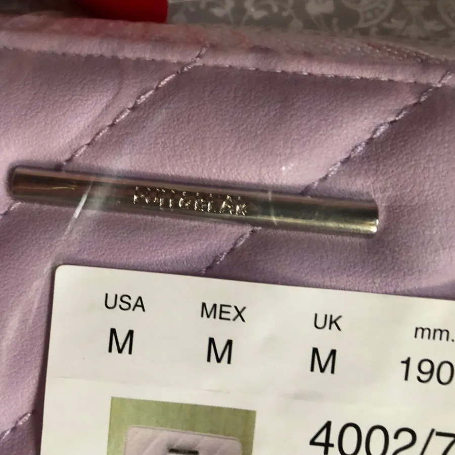 کیف‌ پول Pull and Bear
