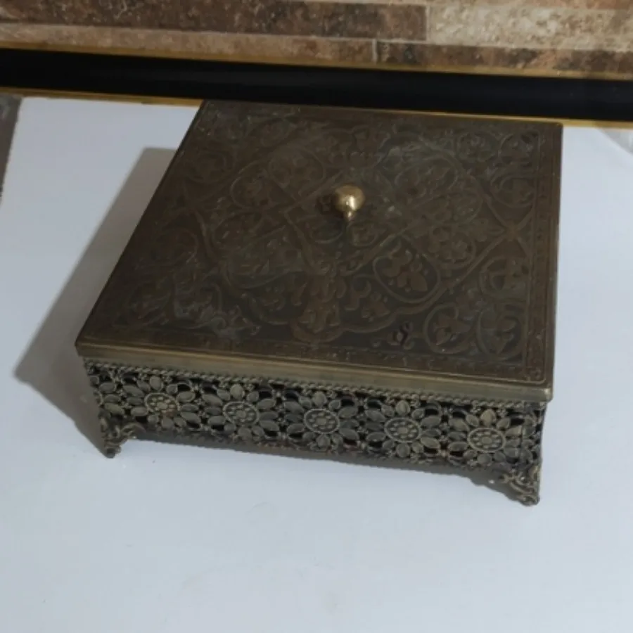شکلات خوری پیوتر