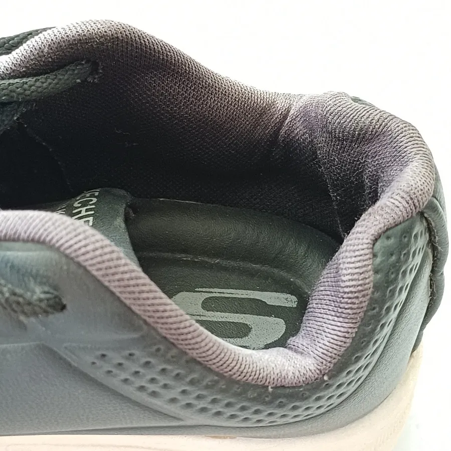 کفش اسپورت