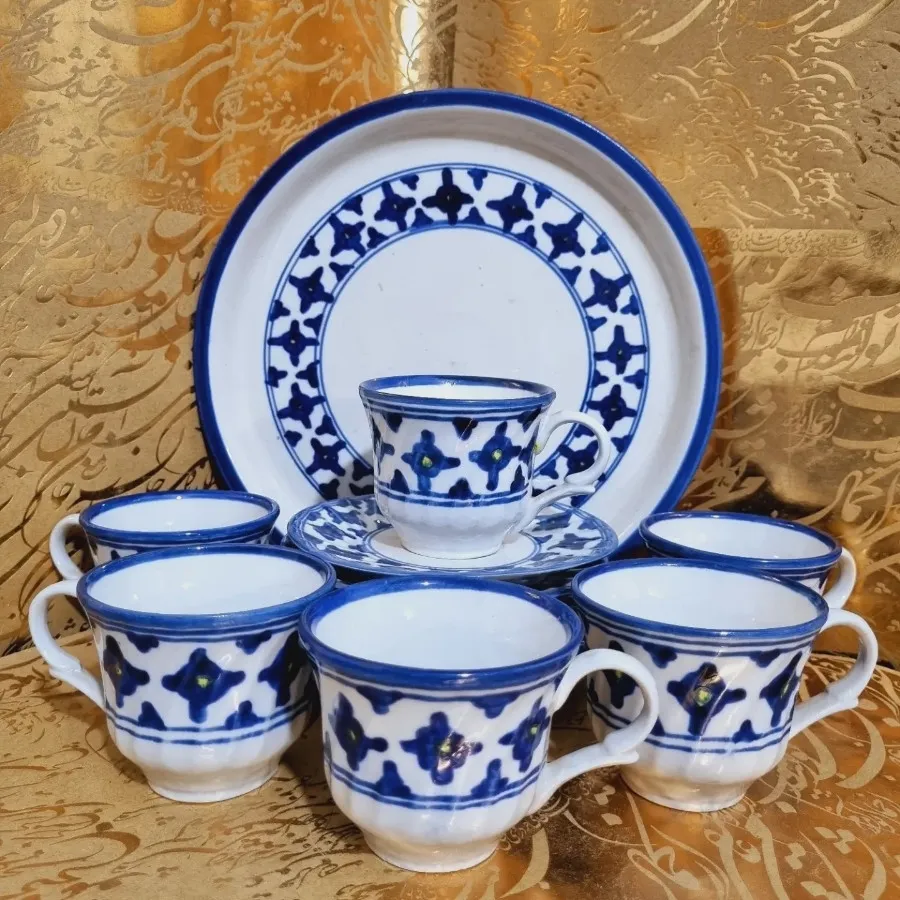 یک دست  فنجان و  نعلبکی