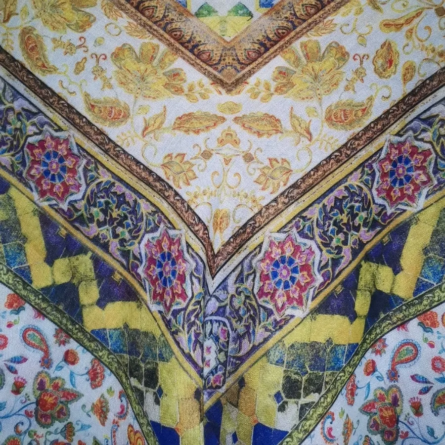 روسری نخی قواره بزرگ