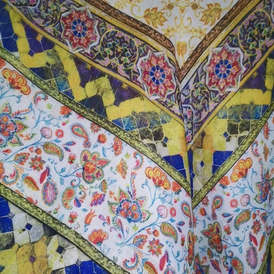 روسری نخی قواره بزرگ