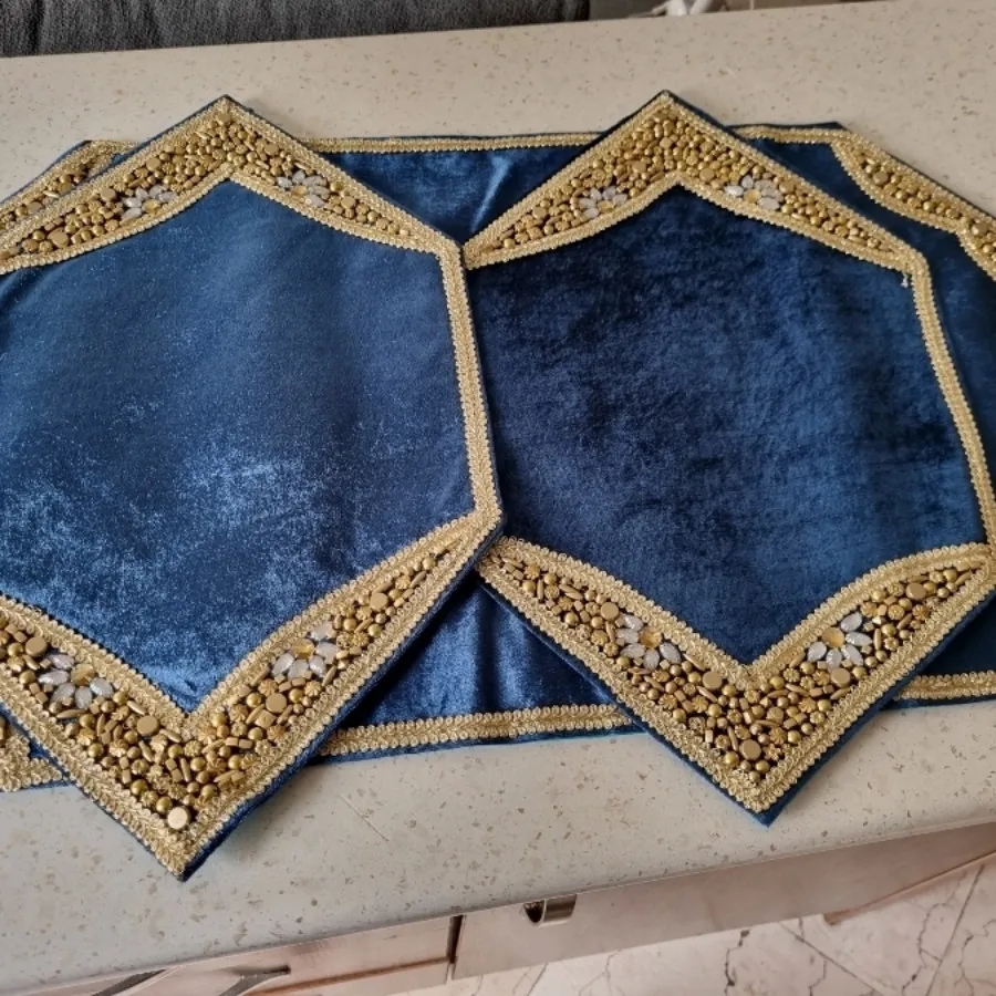 ست چهار تکه رو میزی