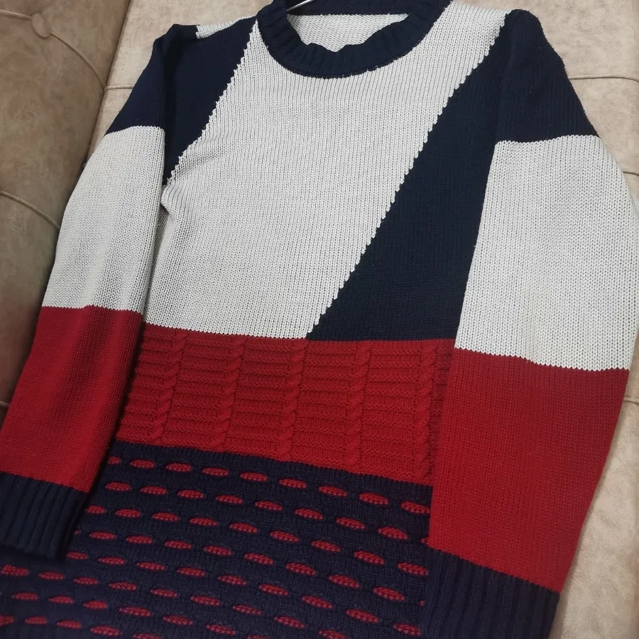 بافت زرشکی سرمه ای تمیز