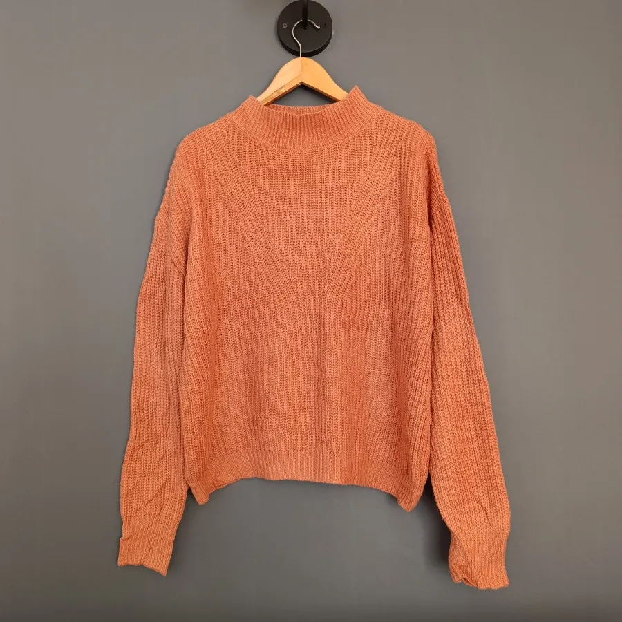 پلیور بافت گل‌بهی Madison