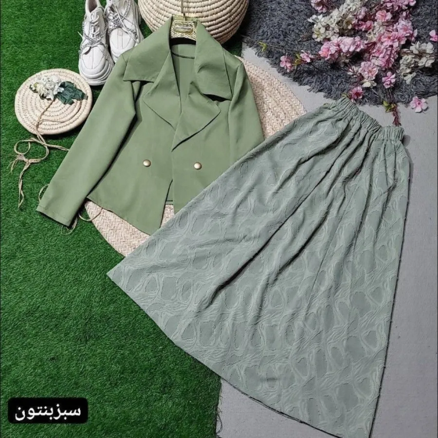 کت و دامن نورا