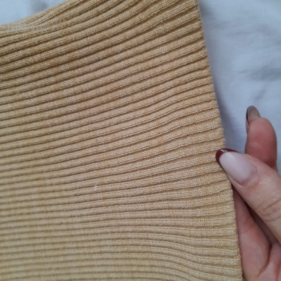 تاپ پشمی گرم بالا