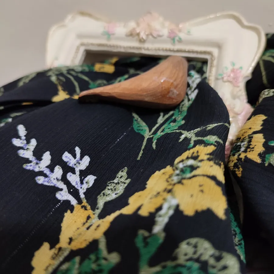 پیراهن گلگلی مشکی برند