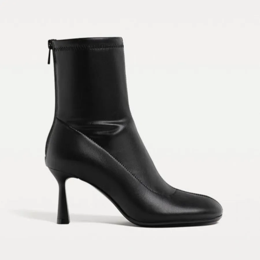 بوت چرم استرادیواریوس