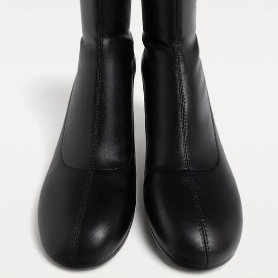 بوت چرم استرادیواریوس