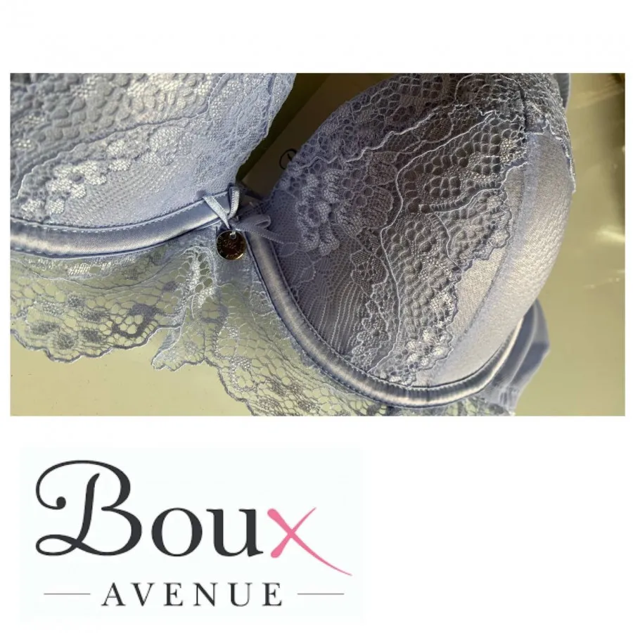 سوتین ابی نیلی ناز