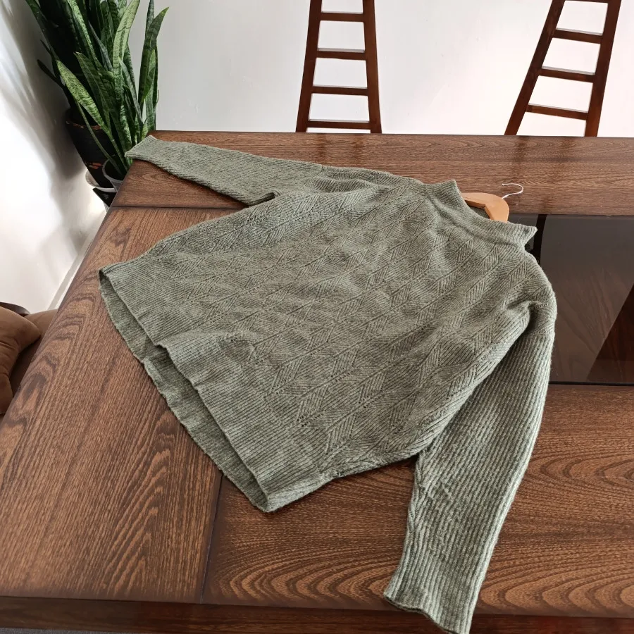 پلیور بافت سبز یشمی اروپا