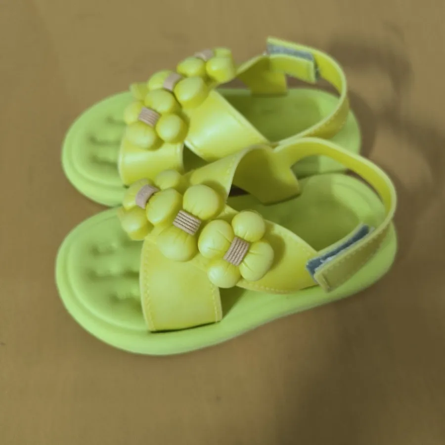صندل بچه‌گانه