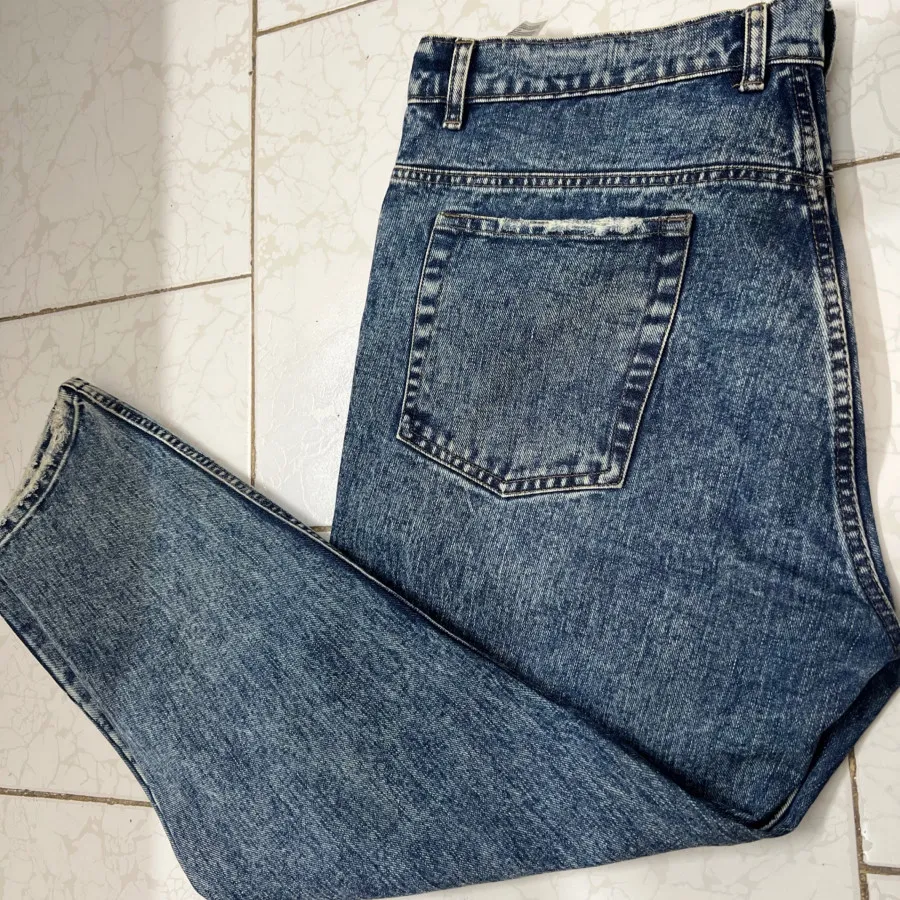 شلوار جین pull&bear