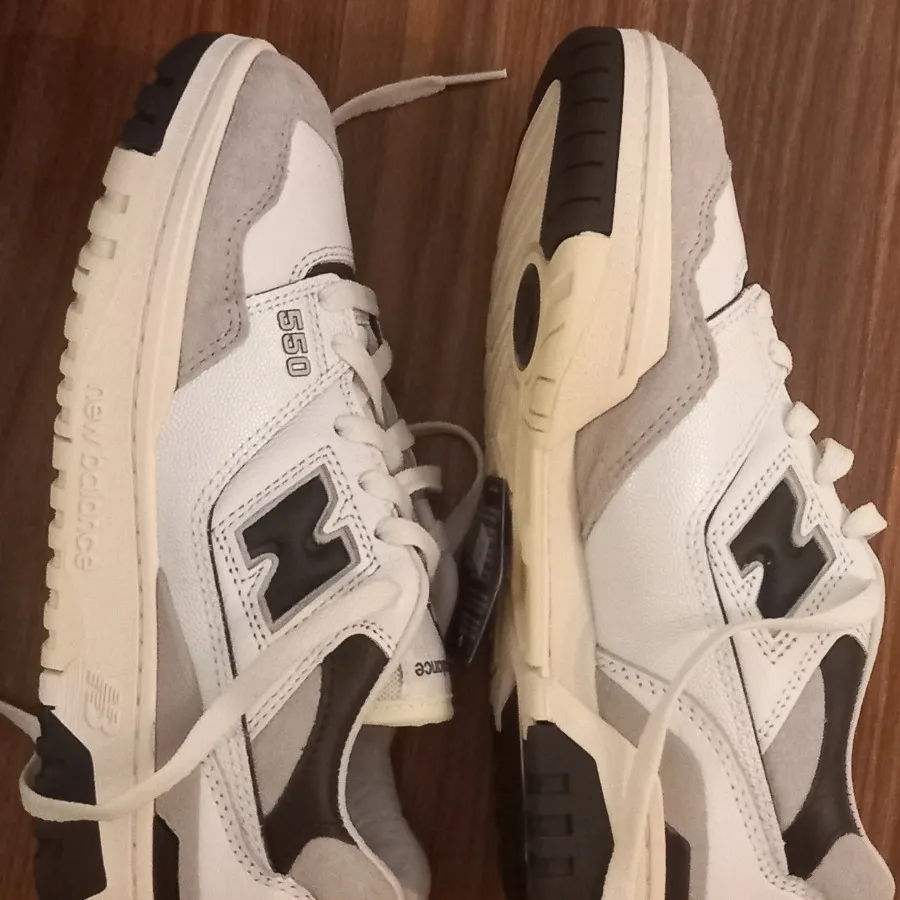 کتونی نیوبالانس