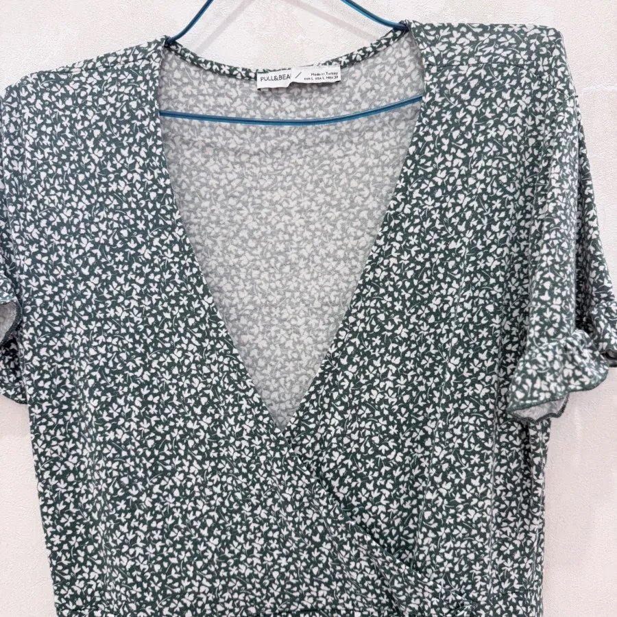 پیراهن گلدار pullandbear