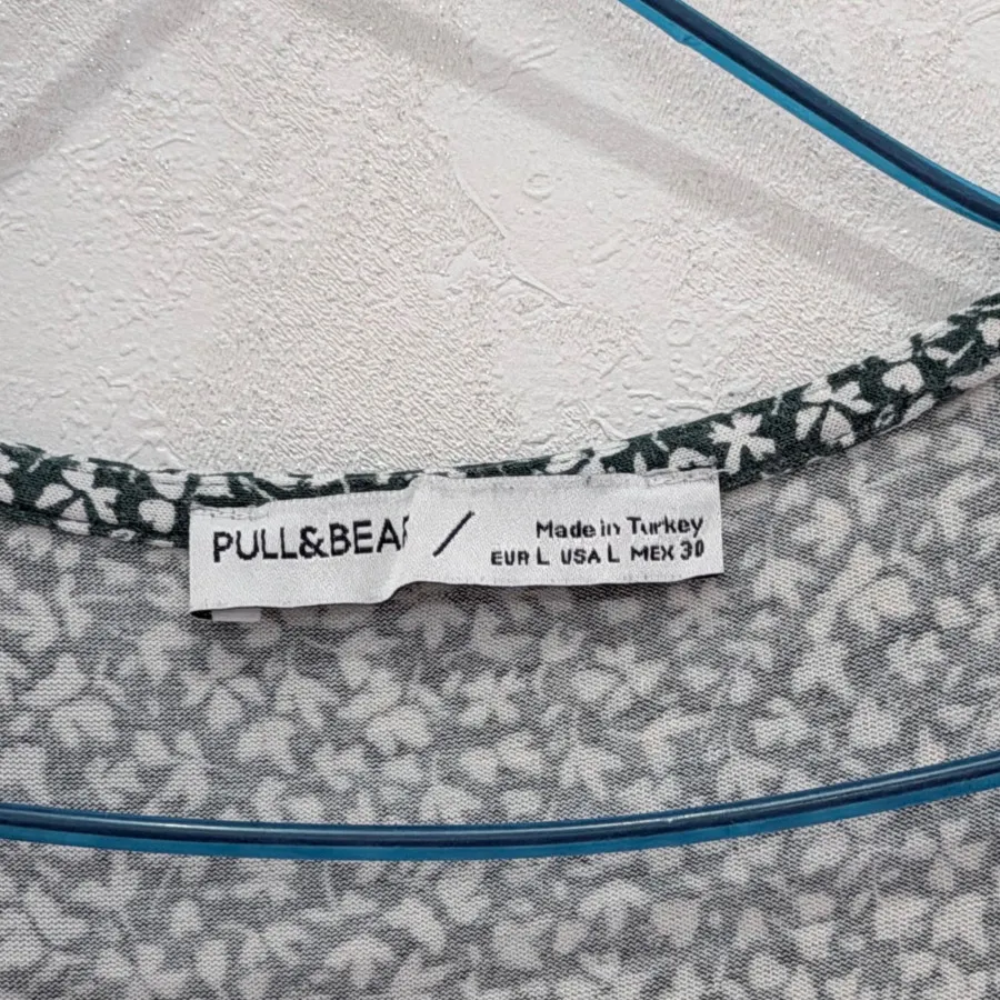 پیراهن گلدار pullandbear