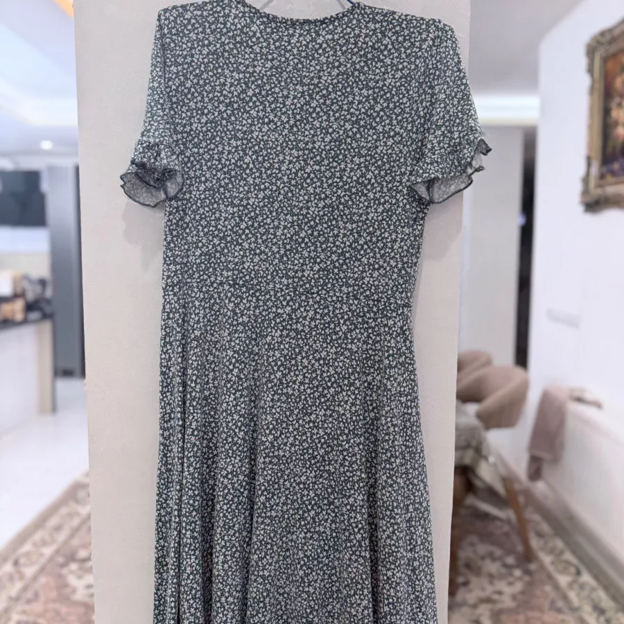 پیراهن گلدار pullandbear