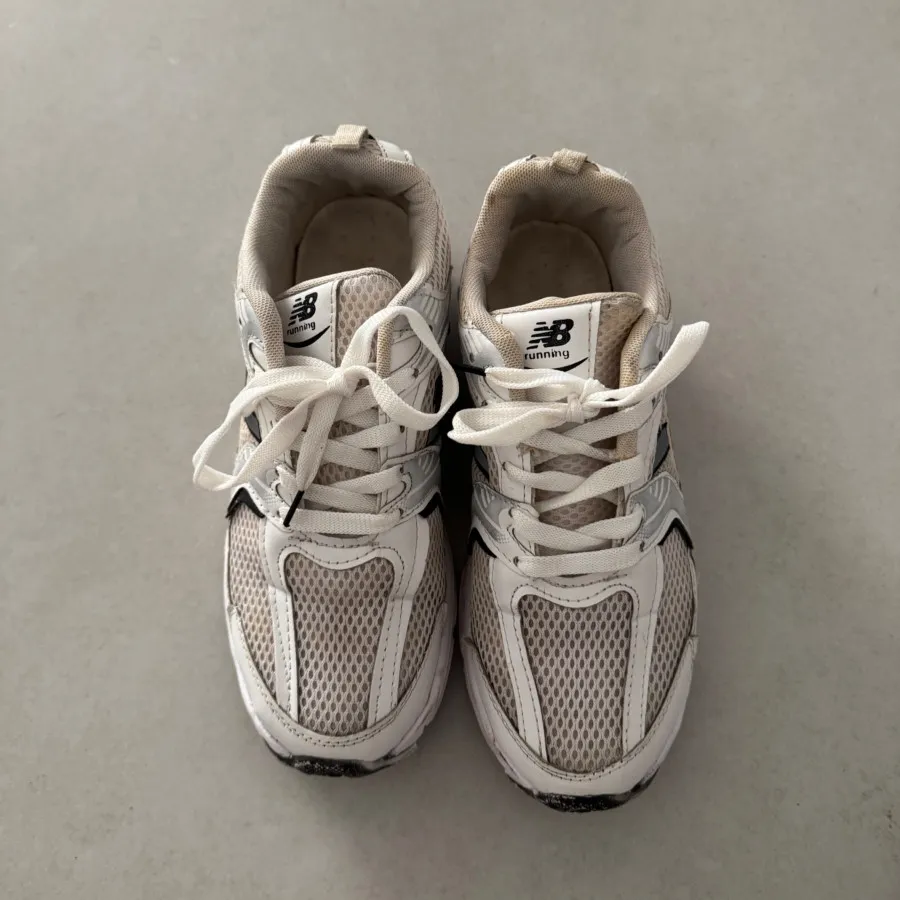 کفش نیوبالانس