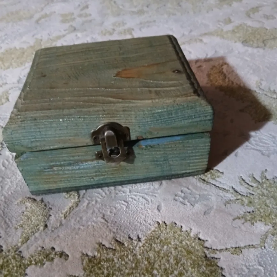 جعبه چوبی