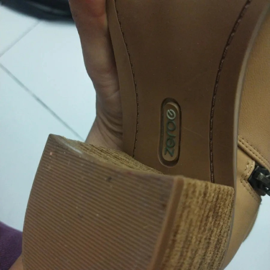 بوت بلند بزند gina