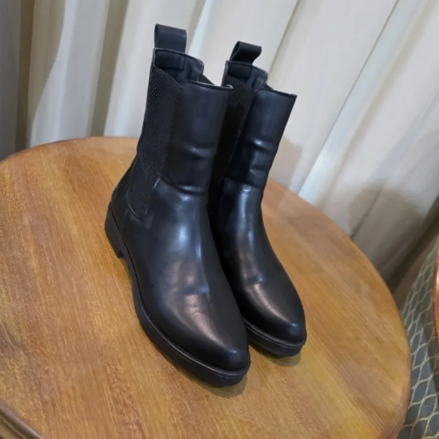 نیم بوت زنانه