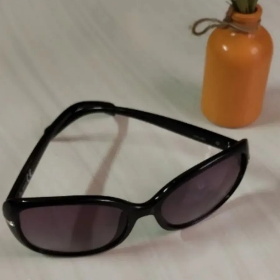عینک آفتابی