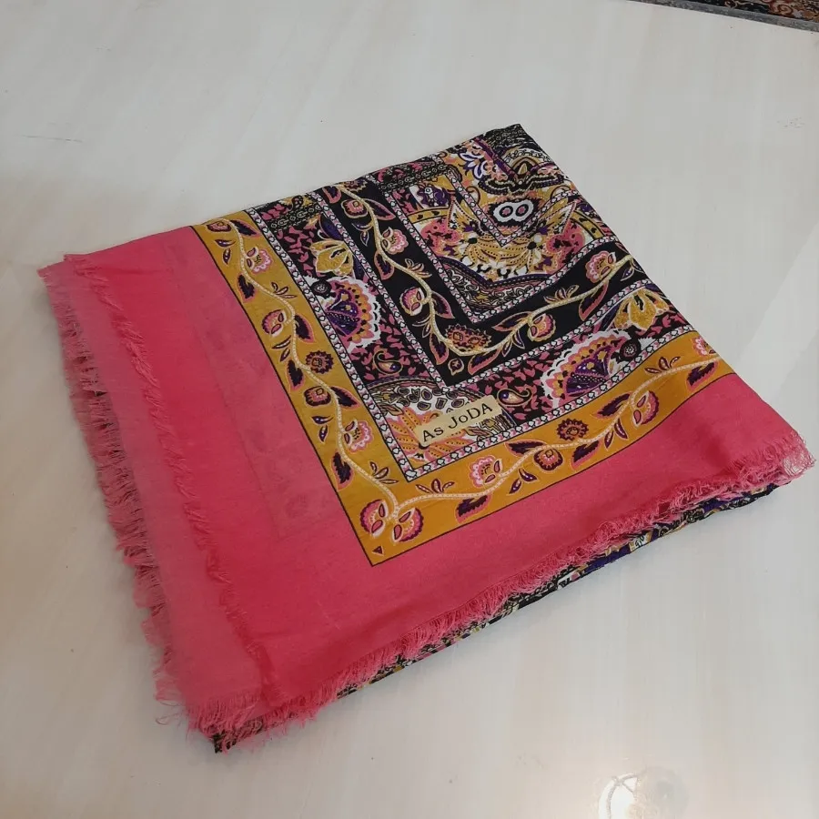 روسری قواره بزرگ طرح سنتی