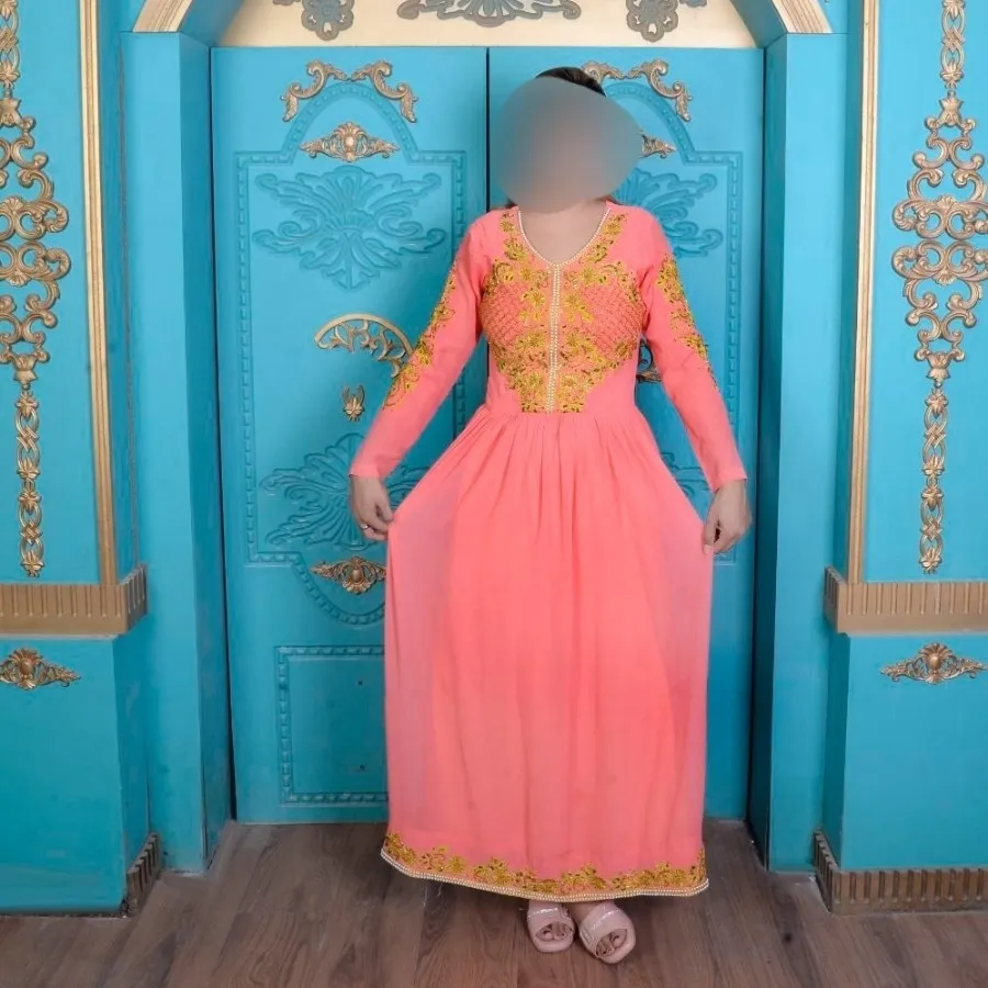 لباس دست دوز